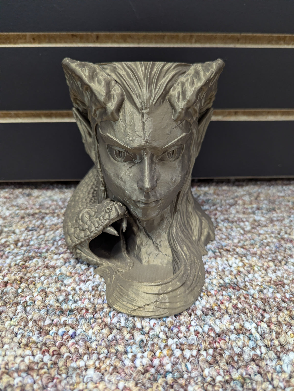 3D Snake Head Cup Holder Dice Tower